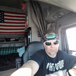 Meet your Posher, Phillip